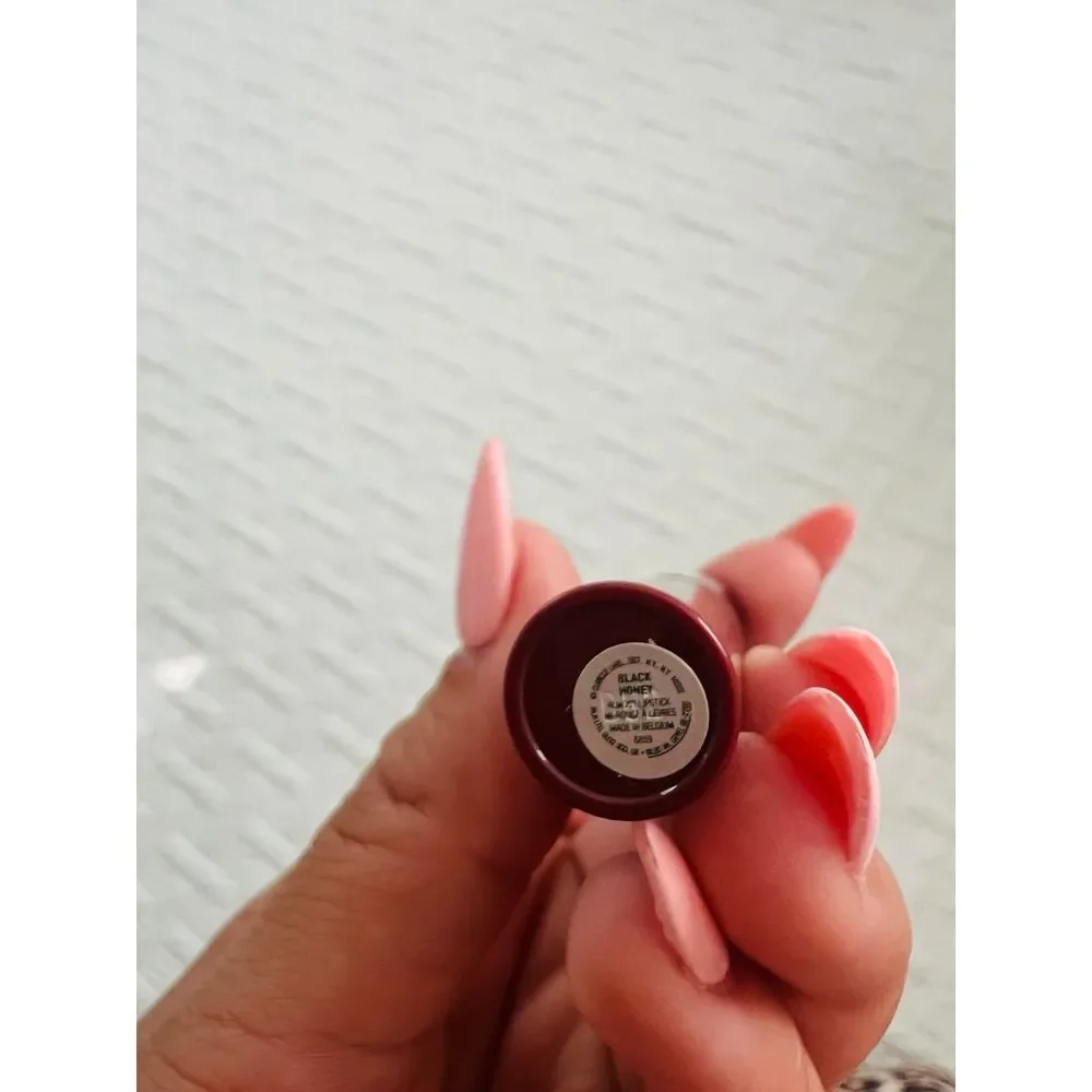 NEW!!! CLINIQUE LIPSTICK -‎ SHADE Black Honey